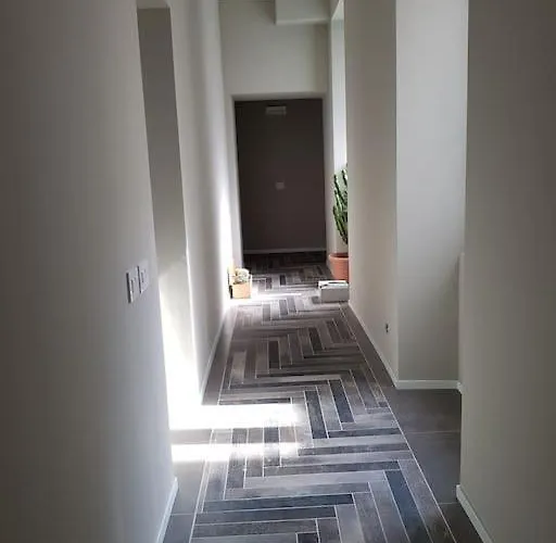 Still Und Stilvoll Im Stadtzentrum Apartman Trieszt